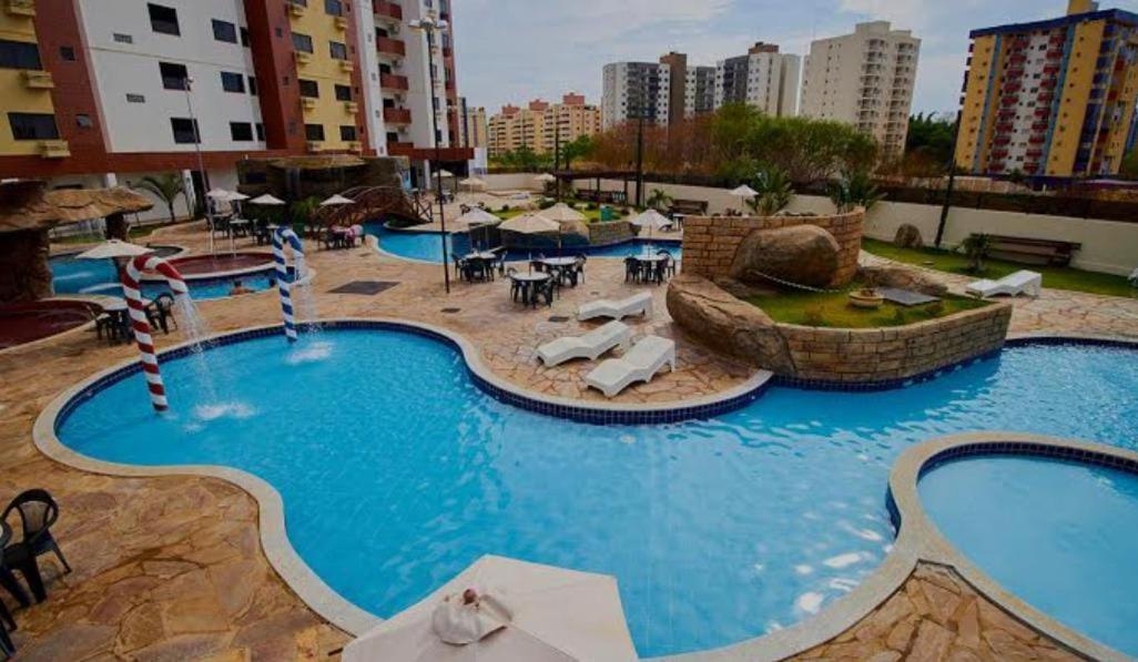 Golden Dolphin Aparthotel Caldas Novas Exterior photo