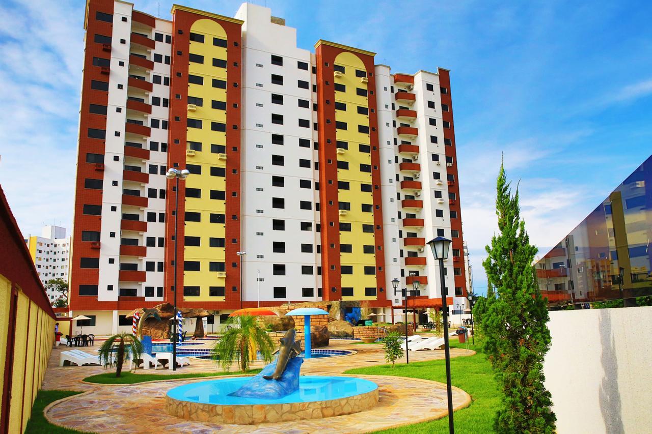 Golden Dolphin Aparthotel Caldas Novas Exterior photo